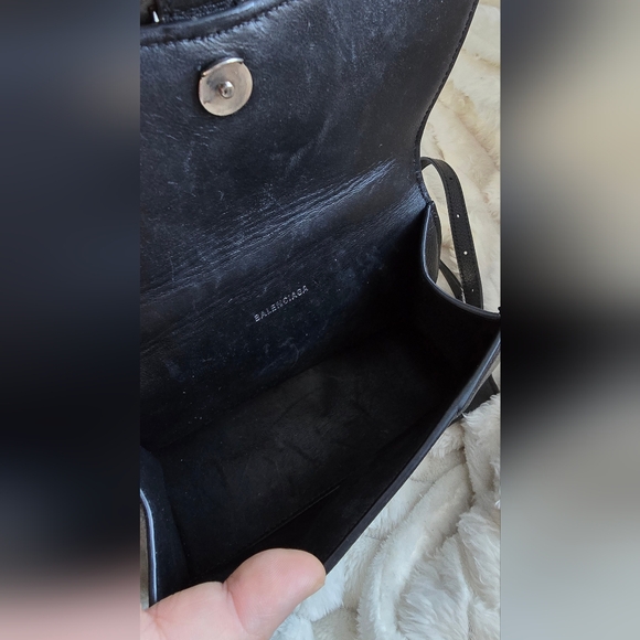 Authentic Balenciaga Hourglass Leather Bag - Picture 9 of 12